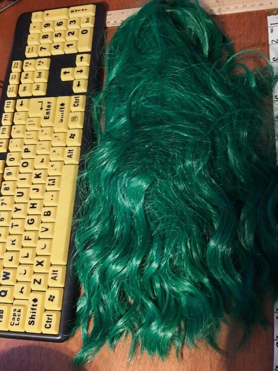 NEW ! Women Long 16 Inch Wig Curly Green